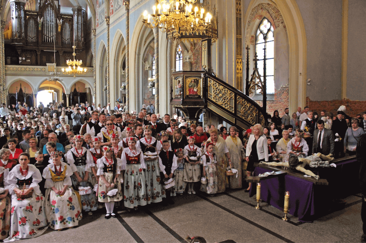 Święcenie pokarmów w Radzionkowie