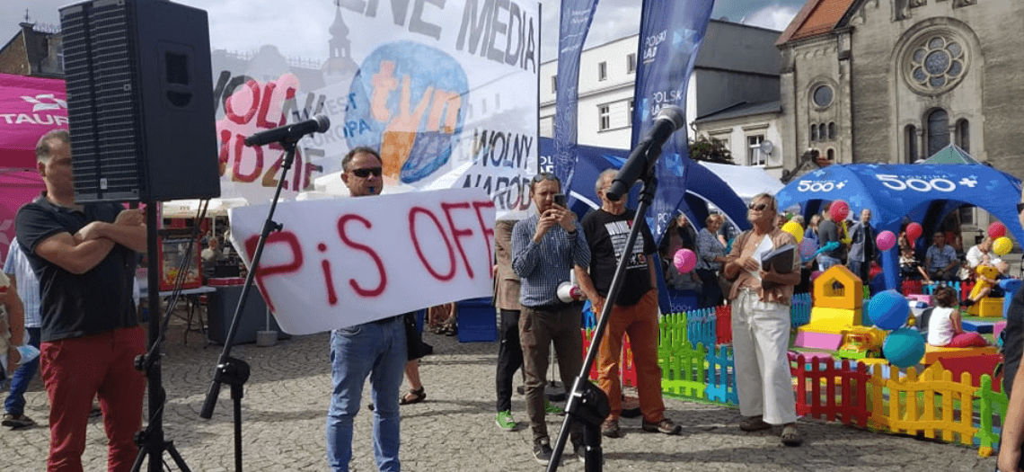 Tarnowskie Góry. Piknik Rodzinny i manifestacja