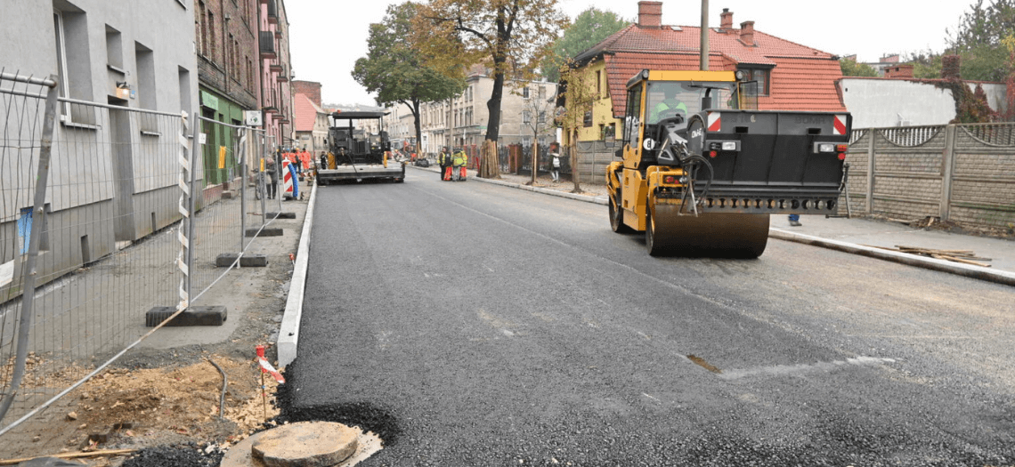 Tarnowskie Góry - ulica Sobieskiego w remoncie