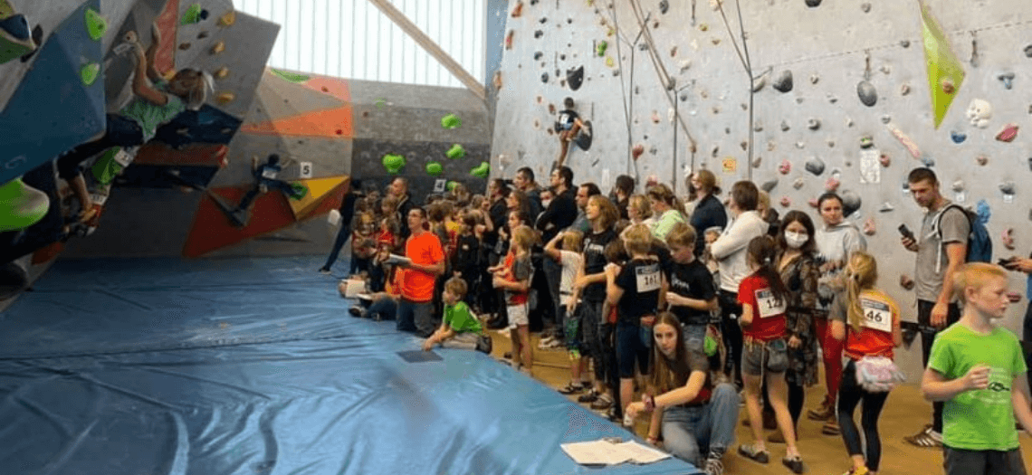 Mistrzostwa Śląska w boulderingu na Hali Sportowej w Tarnowskich Górach