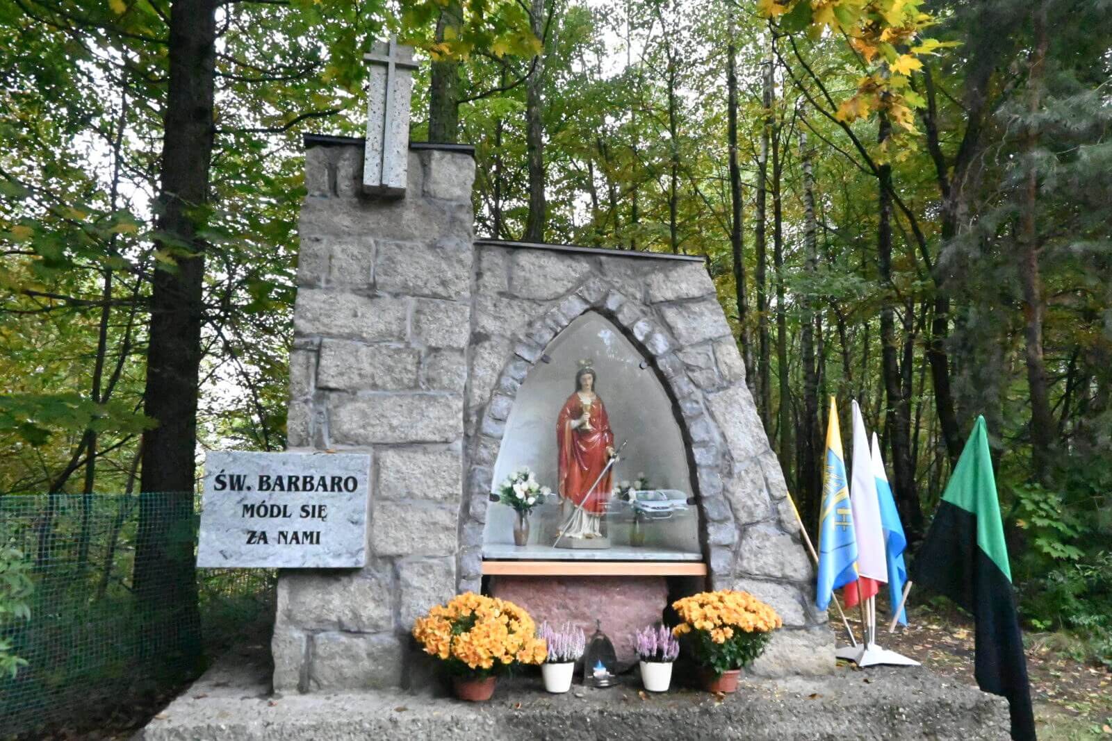 Bobrowniki Śląskie - kapliczka św. Barbary