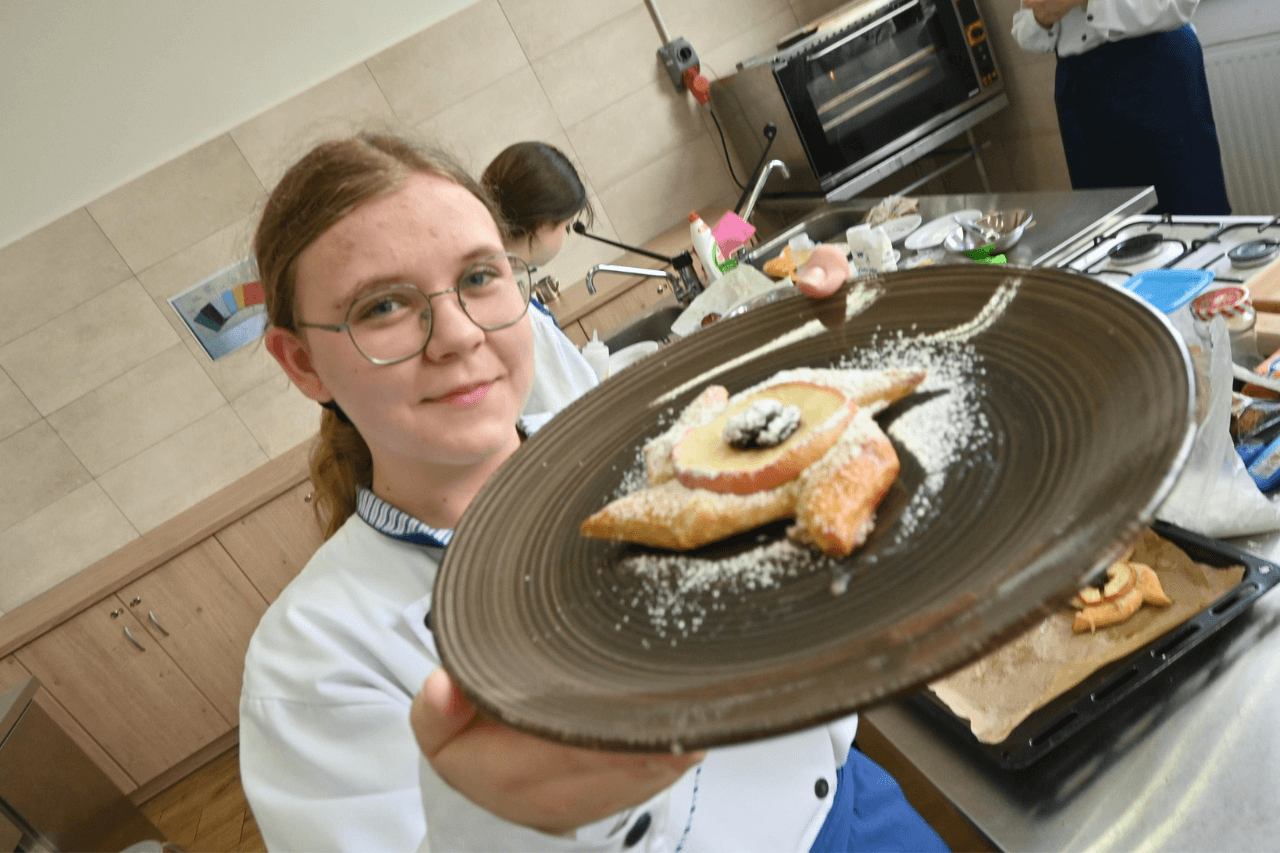 Konkurs kulinarny w Zespole Szkół Gastronomiczno-Hotelarskich w Tarnowskich Górach