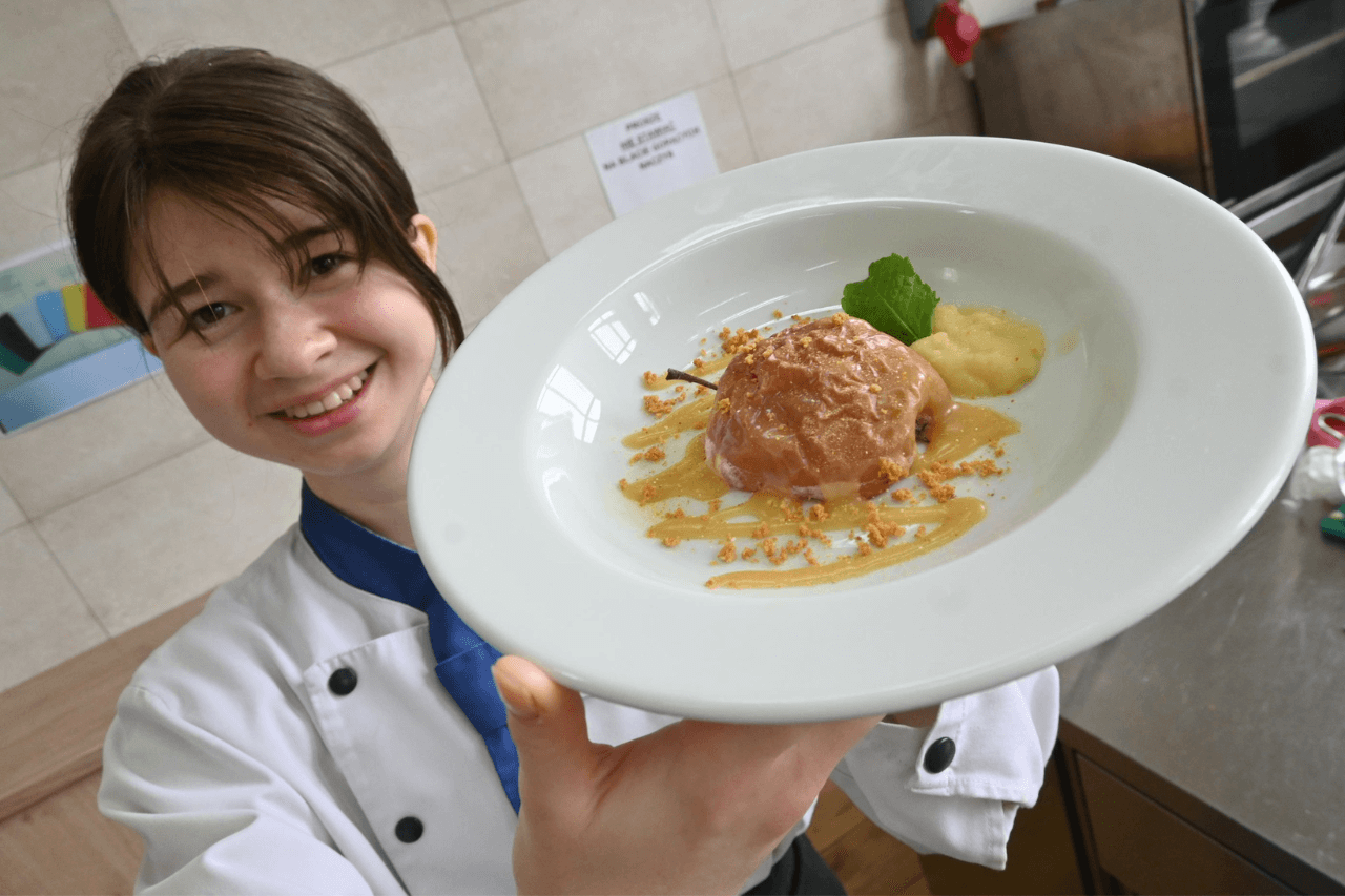 Konkurs kulinarny w Zespole Szkół Gastronomiczno-Hotelarskich w Tarnowskich Górach