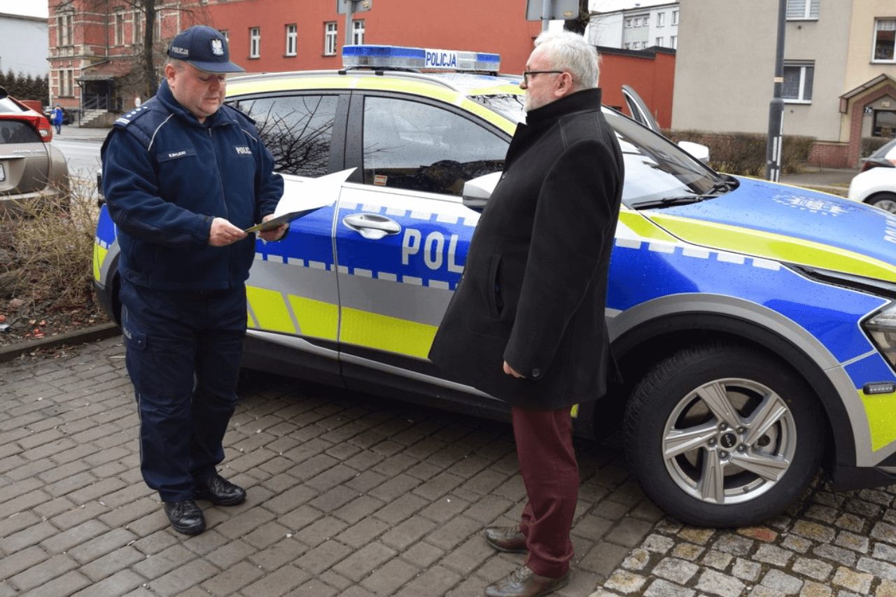 Nowy radiowóz dla Policji w Tarnowskich Górach