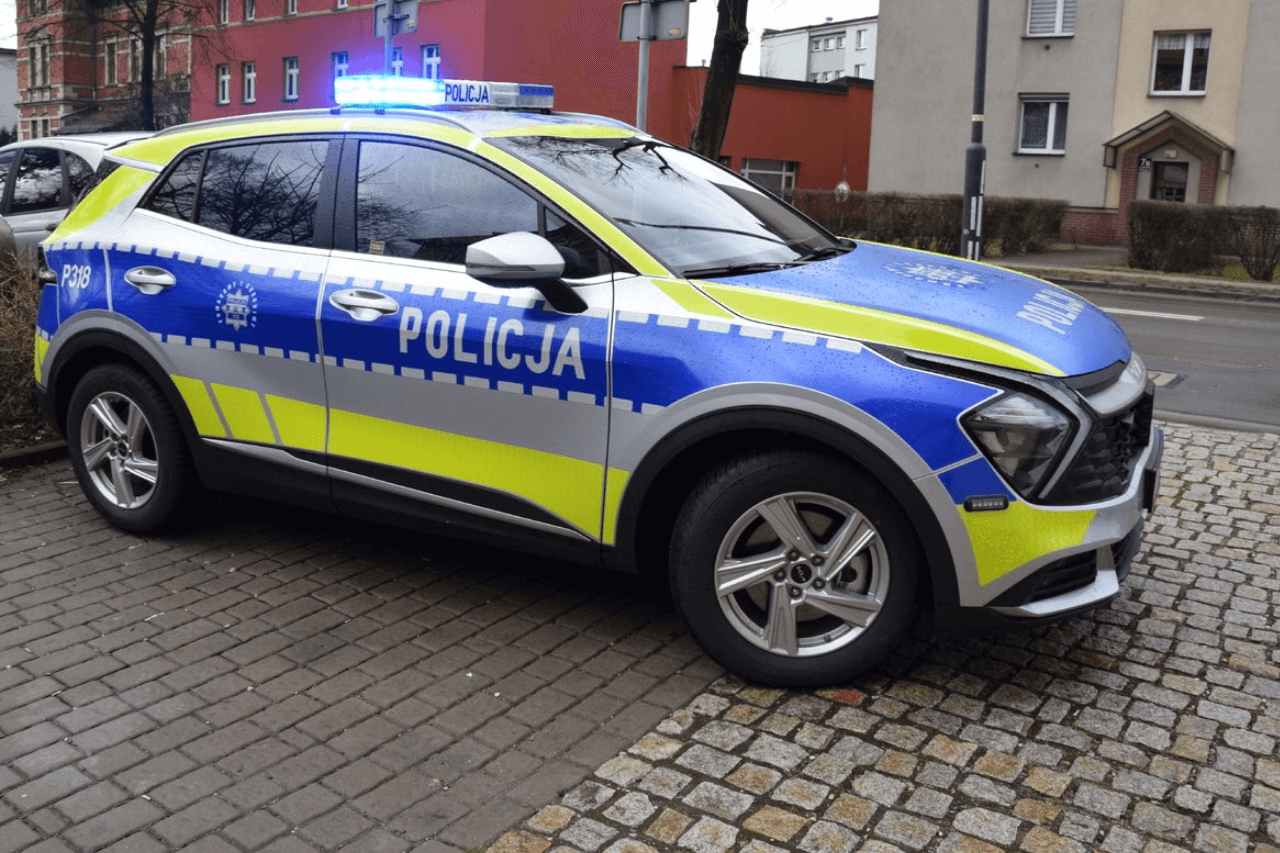Nowy radiowóz dla Policji w Tarnowskich Górach