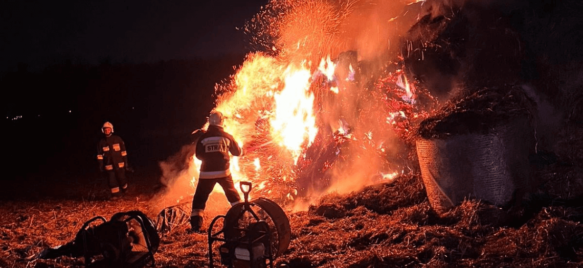 Pożar w Orzechu - OSP Niezdara