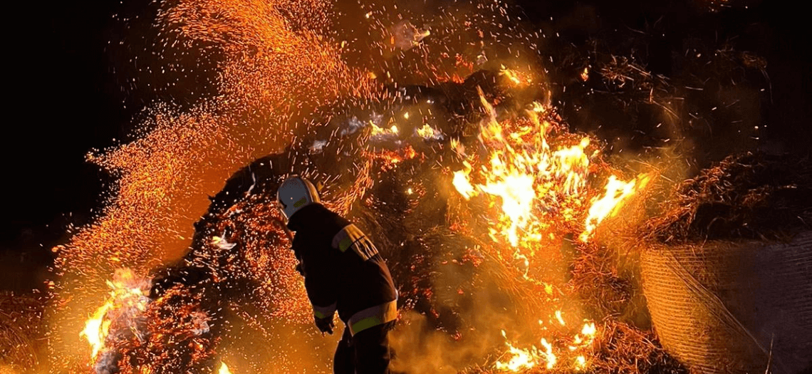 Pożar w Orzechu - OSP Niezdara