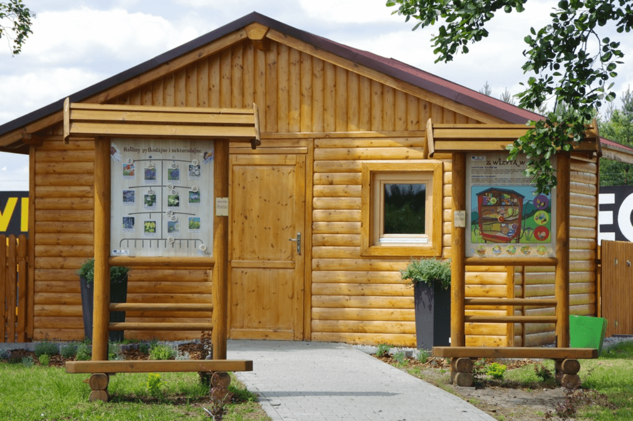 Pasieka edukacyjna w Kaletach