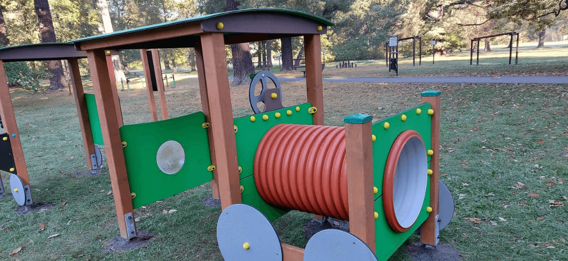 Plac zabaw w Parku w Świerklańcu