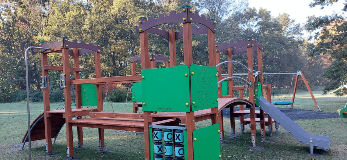 Plac zabaw w Parku w Świerklańcu