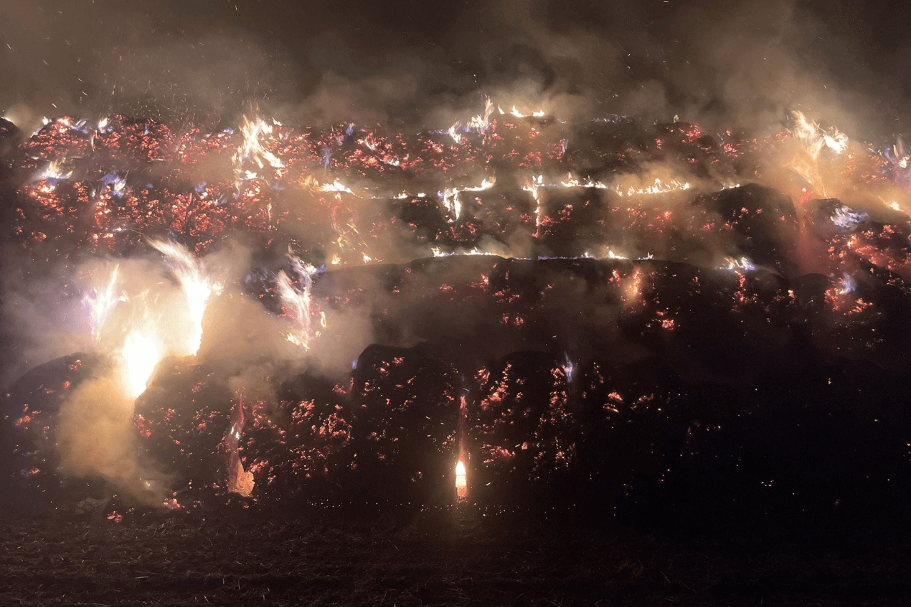 Pożar słomy w Wieszowie