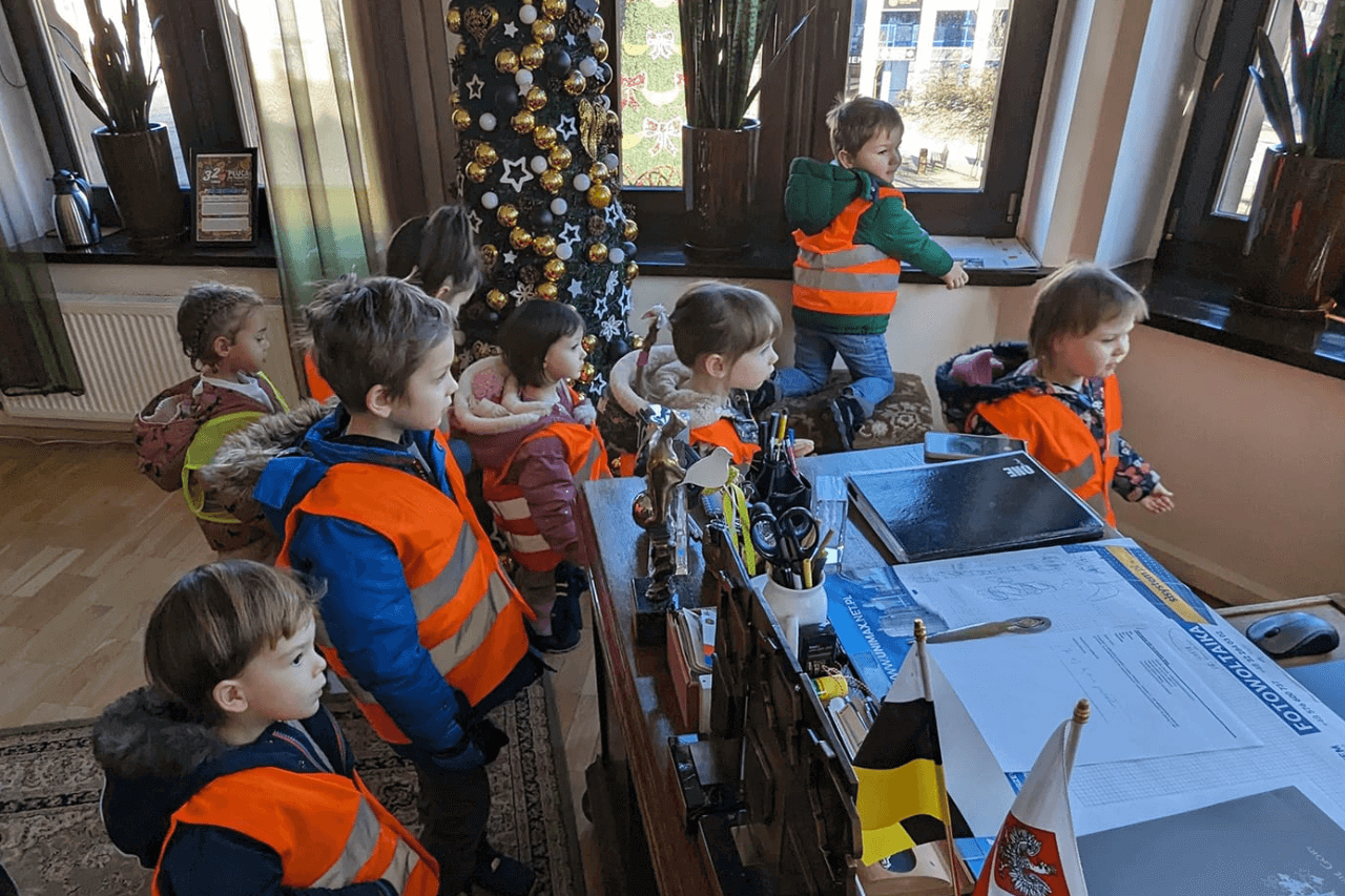 Przedszkolaki w tarnogórskim ratuszu