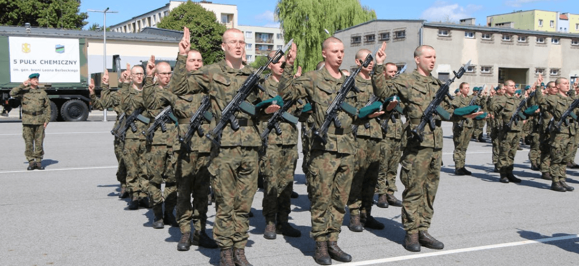 Przysięga wojskowa w tarnogórskim 5. Pułku Chemicznym