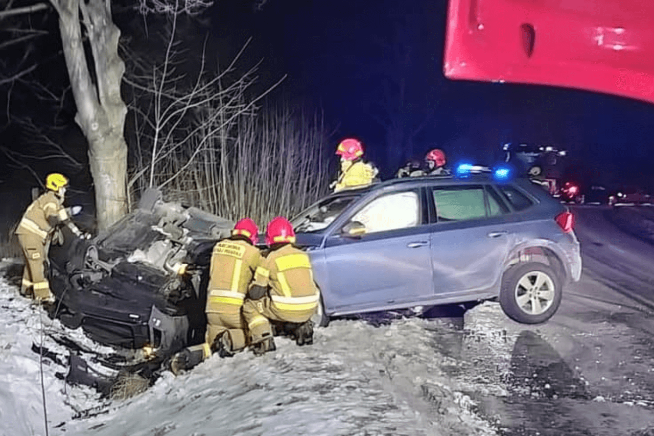 Zderzenie samochodów w Ptakowicach 2