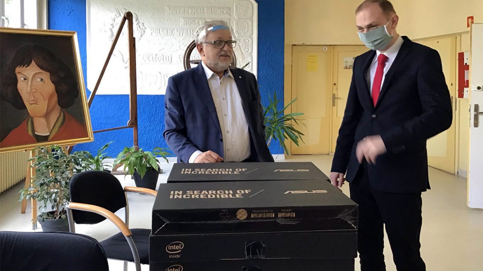 Przekazanie laptopow Przekazanie laptopow