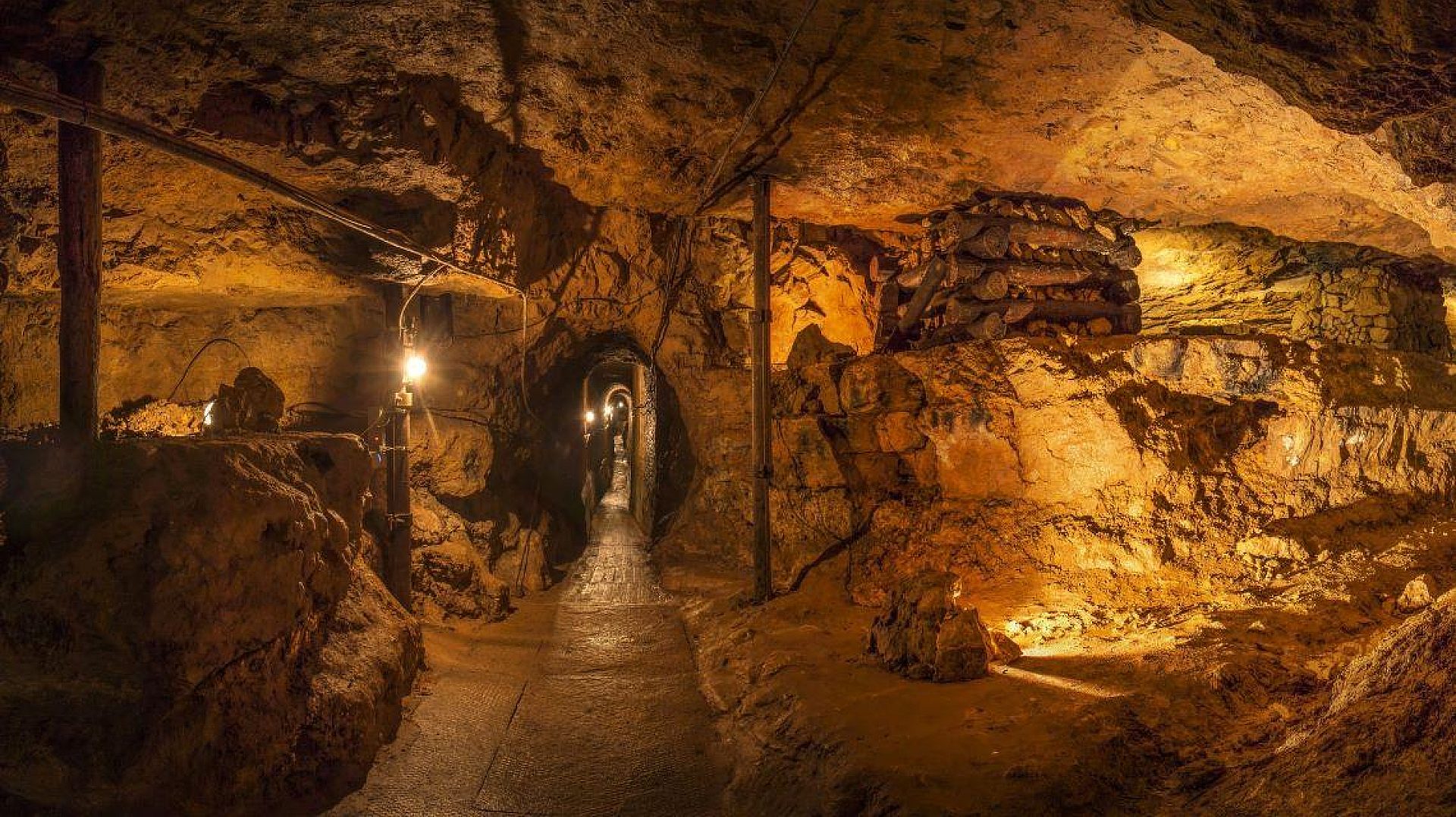 Tarnowskie gory kopalnia Tarnowskie gory kopalnia