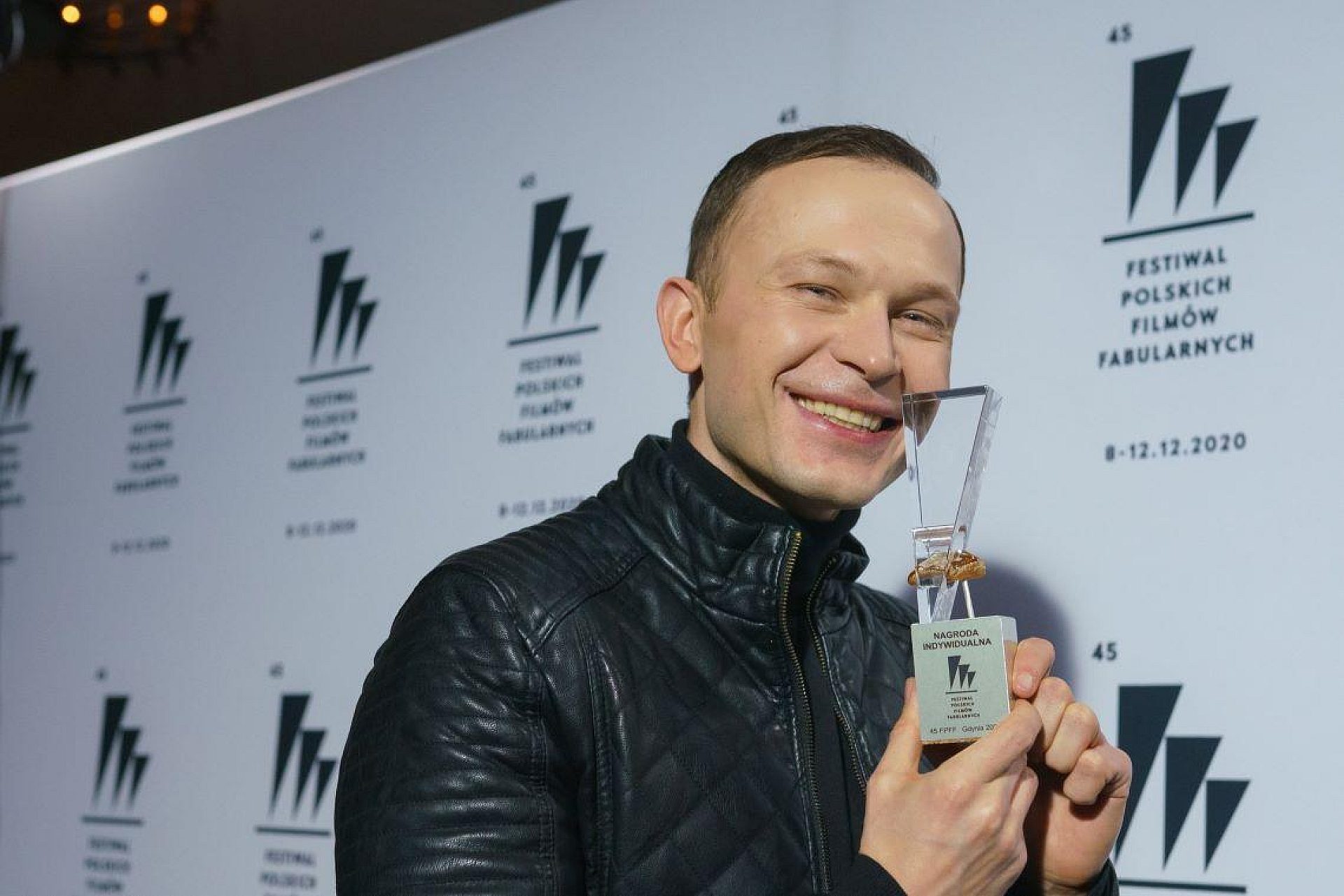 Piotr Trojan ze Złotym Lwem rok 2020 Piotr Trojan ze Złotym Lwem rok 2020