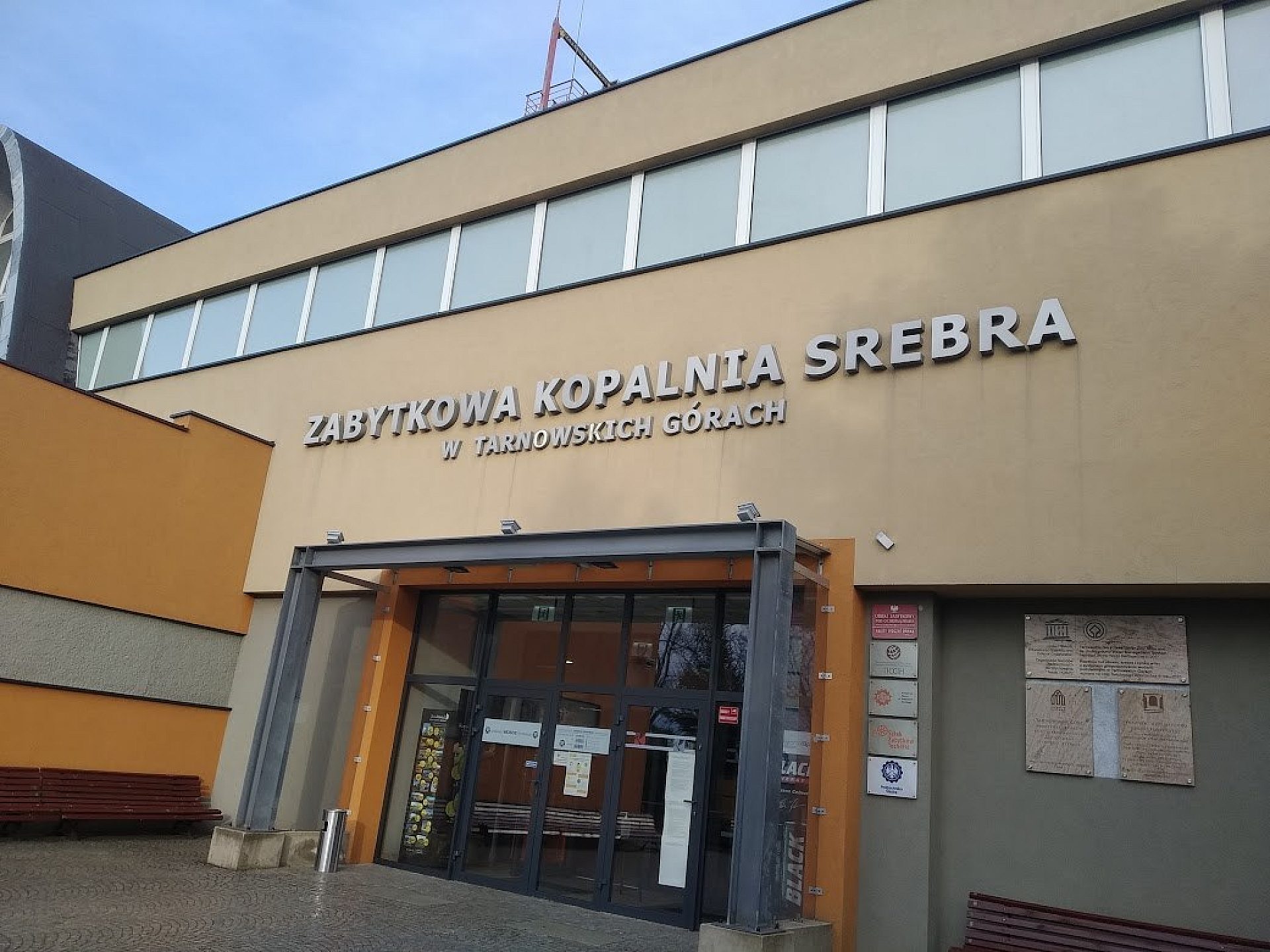 Zabytkowa Kopalnia Srebra w Tarnowskich Górach Zabytkowa Kopalnia Srebra w Tarnowskich Górach