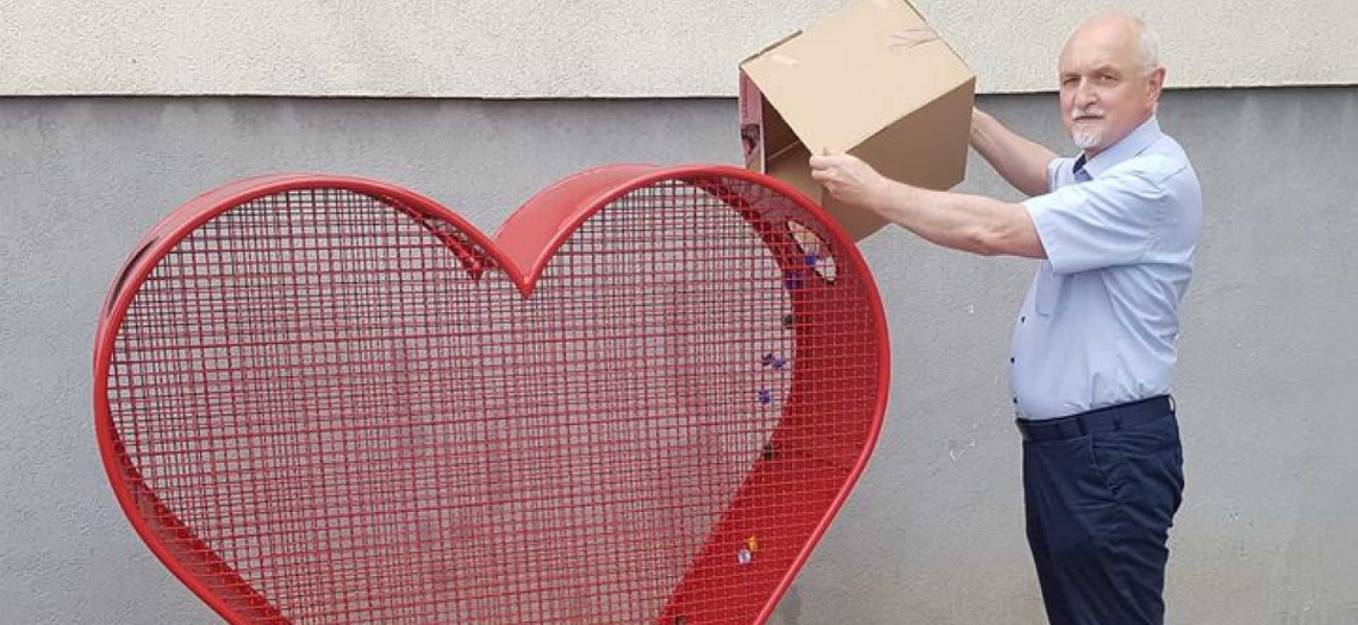 Kosz na nakrętki w Ożarowicach Kosz na nakrętki w Ożarowicach