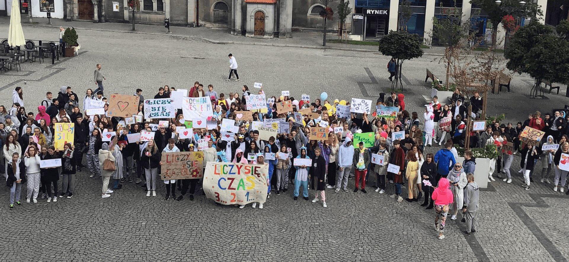 Tarnowskie Góry spacer w piżamach Tarnowskie Góry spacer w piżamach