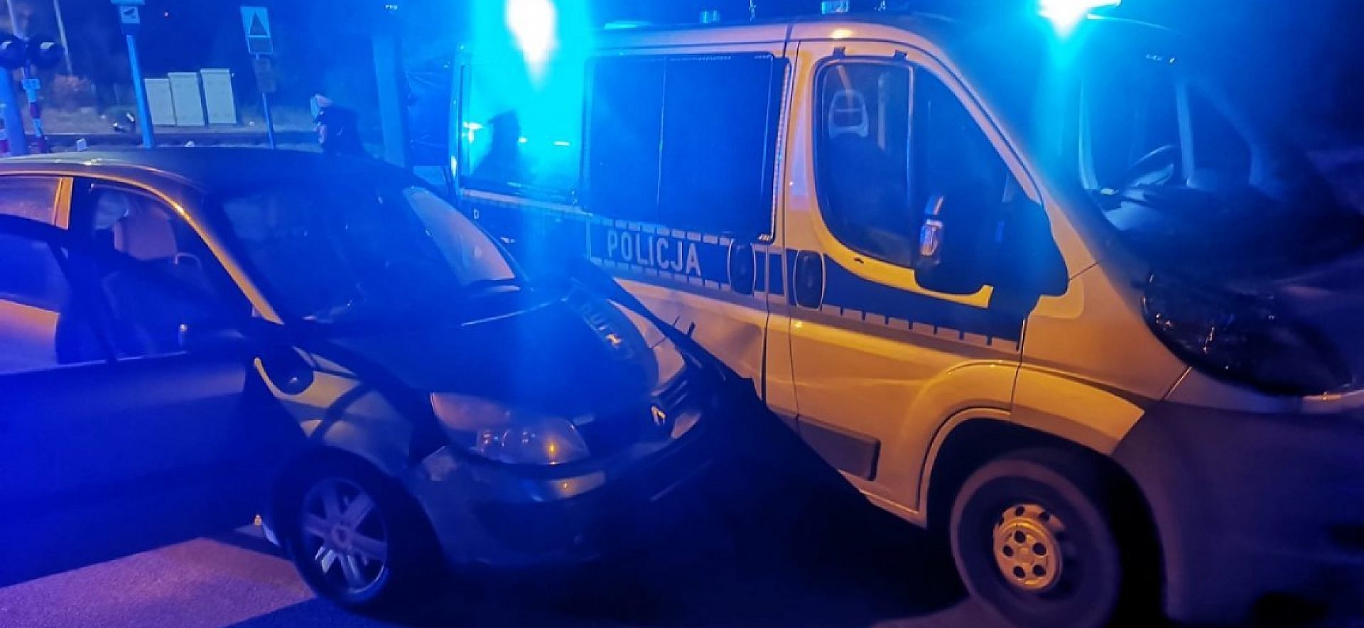 Tarnowskie Góry, ulica Zagórska - pijany kierowca Tarnowskie Góry, ulica Zagórska - pijany kierowca