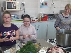 Przygotowania do pikniku w Tarnowskich Górach Przygotowania do pikniku w Tarnowskich Górach