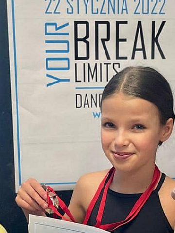Tarnowskie Góry. Studio Tańca MK z medalami Tarnowskie Góry. Studio Tańca MK z medalami