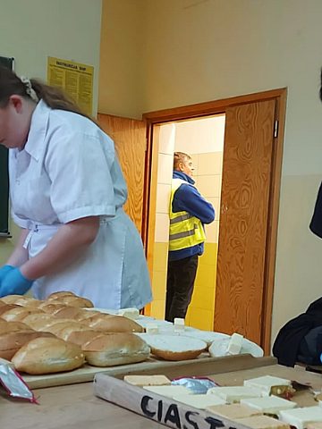 Młodzież z powiatu tarnogórskiego włącza się w akcję pomocy Młodzież z powiatu tarnogórskiego włącza się w akcję pomocy