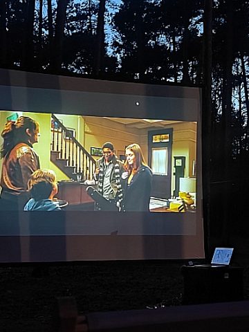 Letnie kino plenerowe w Kaletach Letnie kino plenerowe w Kaletach