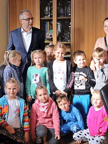 Przedszkolaki w Urzędzie Miasta Radzionków Przedszkolaki w Urzędzie Miasta Radzionków