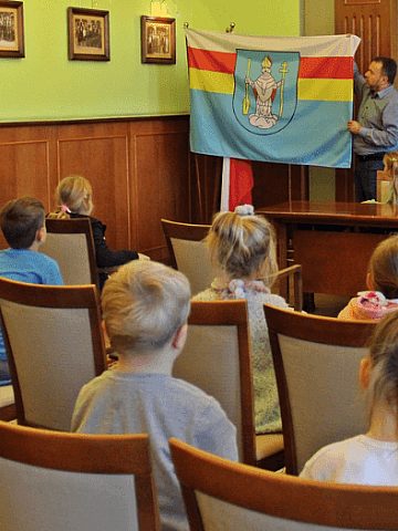 Przedszkolaki w Urzędzie Miasta Radzionków Przedszkolaki w Urzędzie Miasta Radzionków