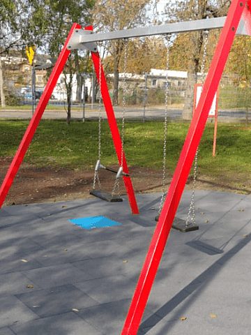 Odnowiony plac zabaw w Reptach Śląskich Odnowiony plac zabaw w Reptach Śląskich