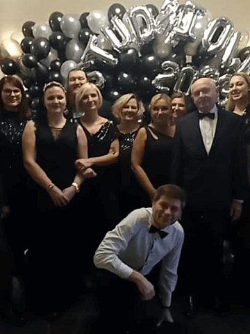Studniówka Technikum nr 13 w Radzionkowie Studniówka Technikum nr 13 w Radzionkowie