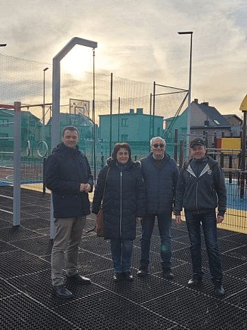 Nowy plac zabaw w Miasteczku Śląskim Nowy plac zabaw w Miasteczku Śląskim