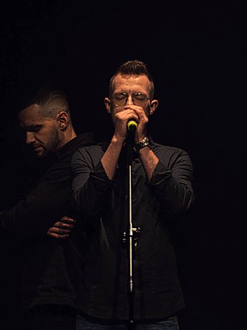 Miłości Pieśń 2StronyEkranu Miłości Pieśń 2StronyEkranu