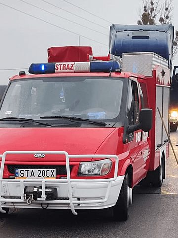 Pożar pojazdu w Celinach Pożar pojazdu w Celinach