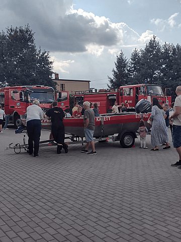 Otwarcie remizy w Kaletach Otwarcie remizy w Kaletach