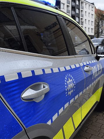 Nowy radiowóz dla Policji w Tarnowskich Górach Nowy radiowóz dla Policji w Tarnowskich Górach