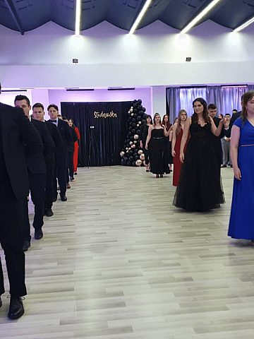 Studniówka w Ekonomiku w Tarnowskich Górach Studniówka w Ekonomiku w Tarnowskich Górach