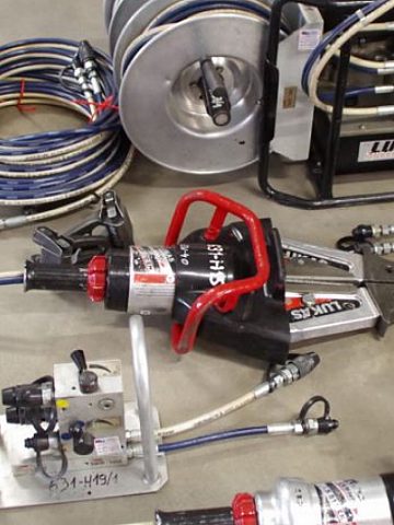 Urządzenia przekazała Powiatowa Straż Pożarna w Tarnowskich Górach Urządzenia przekazała Powiatowa Straż Pożarna w Tarnowskich Górach