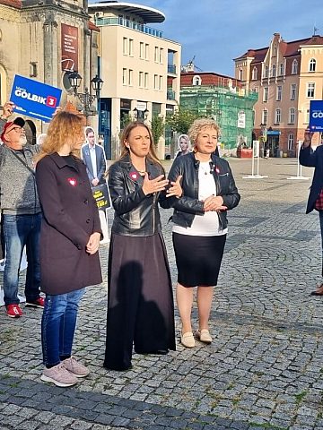 Posłanki KO apelują by kobiety wzięły udział w wyborach 7 Posłanki KO apelują by kobiety wzięły udział w wyborach 7