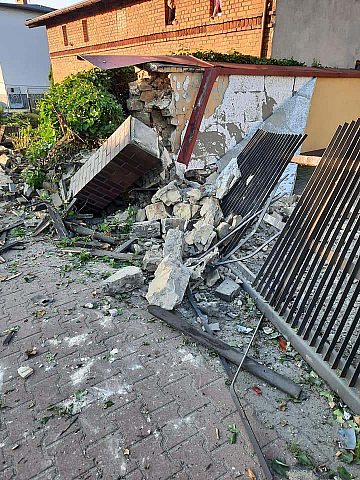 Śmiertelny wypadek betonowe ogrodzenie Śmiertelny wypadek betonowe ogrodzenie