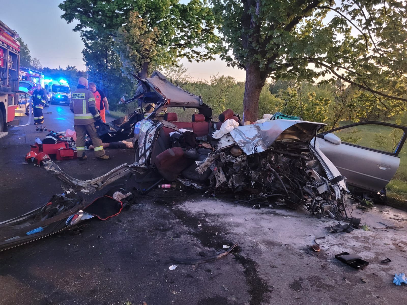 Saczow DK78 Wypadek Audi Zrodlo SP ZOZ RPR Sosnowiec 2025 05 01 05