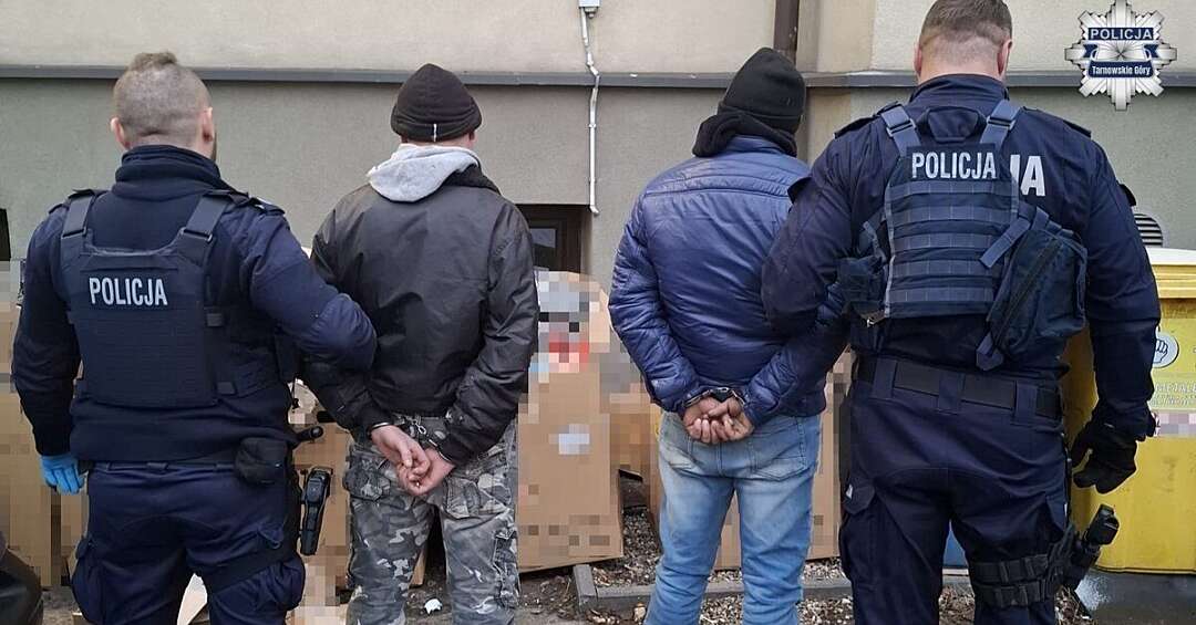 Kradzież przy torach kolejowych w Miasteczku Śląskim. Sprawcom grozi 10 lat za kratkami