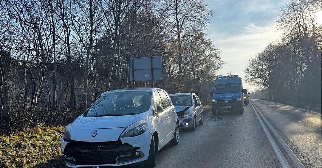 Trzy samochody zderzyły się na obwodnicy. Powód? Brak bezpiecznego dystansu