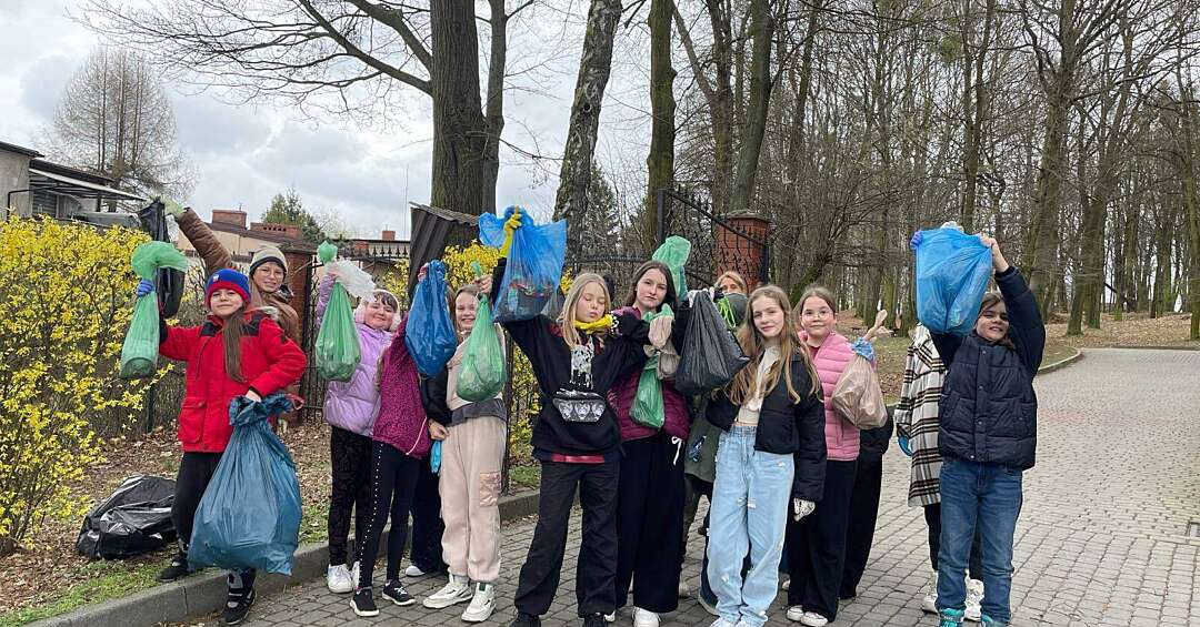 Ruszyła akcja Hasie, szkło i bele co, czyli wiosenne sprzątanie Tarnowskich Gór! W ten weekend - Park Piny
