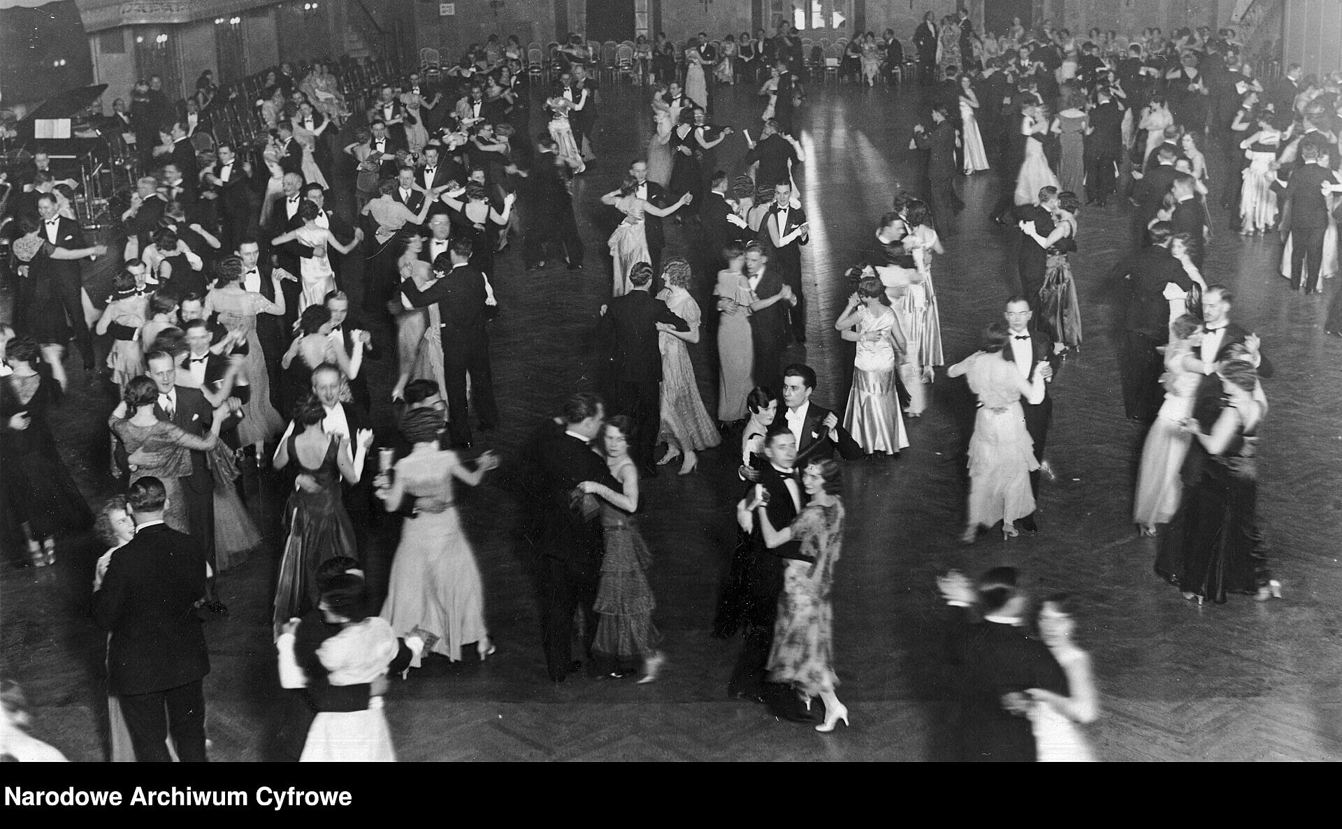 Tarnowskie gory potancowka 11 listopada Tarnowskie gory potancowka 11 listopada