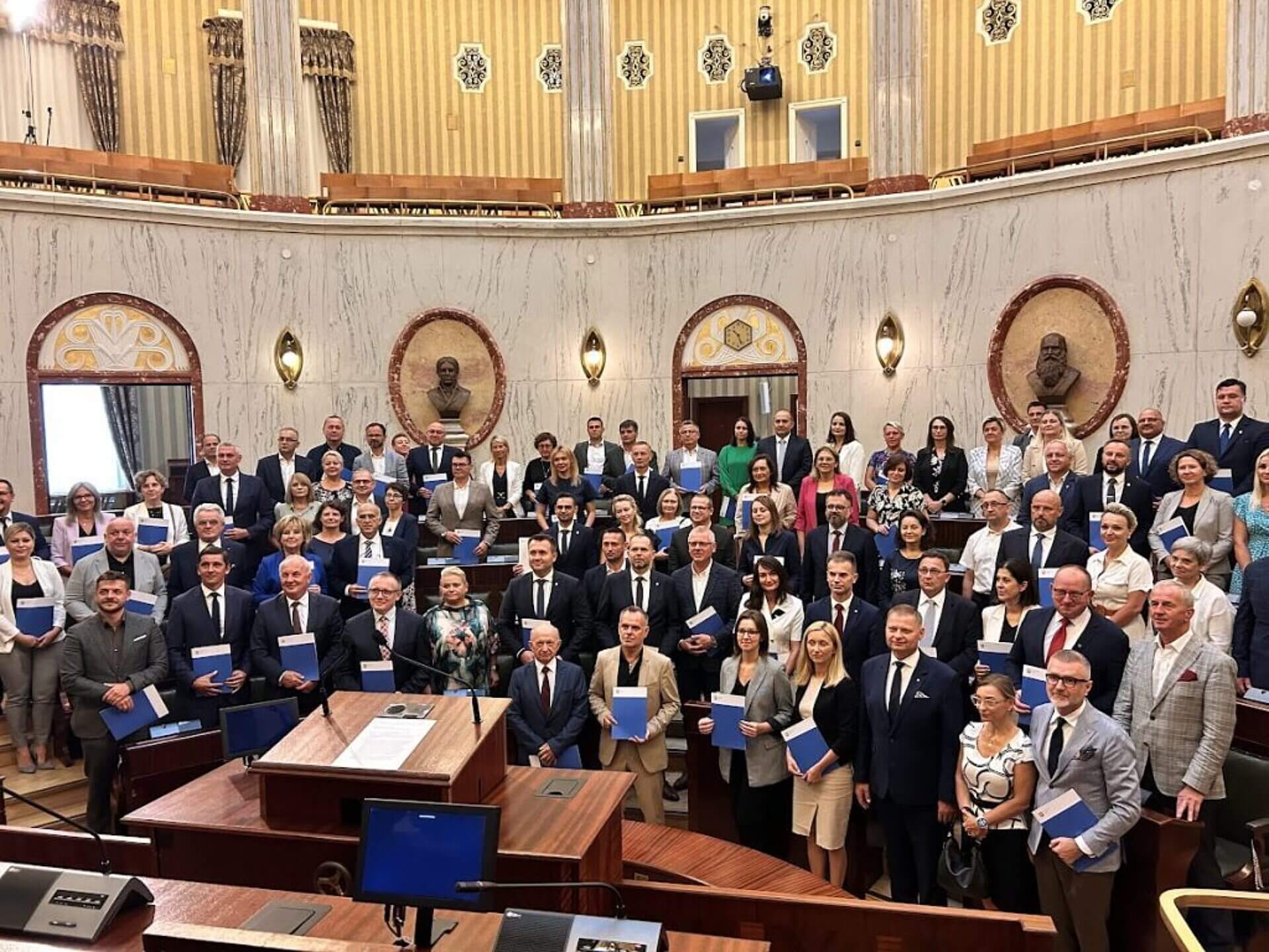 Tarnowskie gory projekty liceum Tarnowskie gory projekty liceum