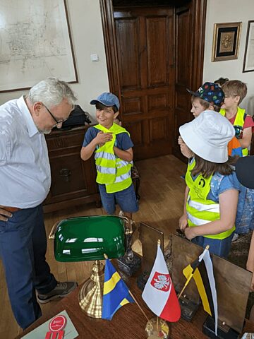 Dzieci z wizytą w tarnogórskim ratuszu Dzieci z wizytą w tarnogórskim ratuszu