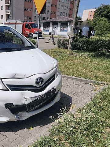 Wypadek z udziałem hulajnogi w Tarnowskich Górach Wypadek z udziałem hulajnogi w Tarnowskich Górach